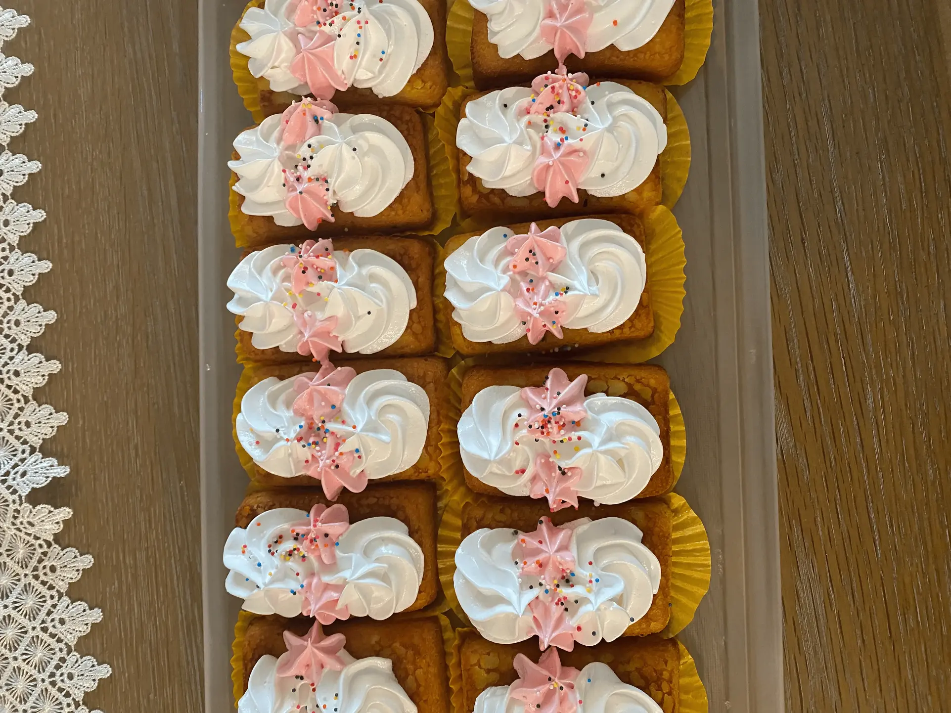Strawberry, Custard Chocolate, Custard Vanilla 